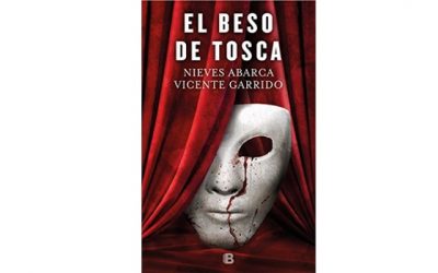 El beso de Tosca (Nieves Abarca y Vicente Garrido)